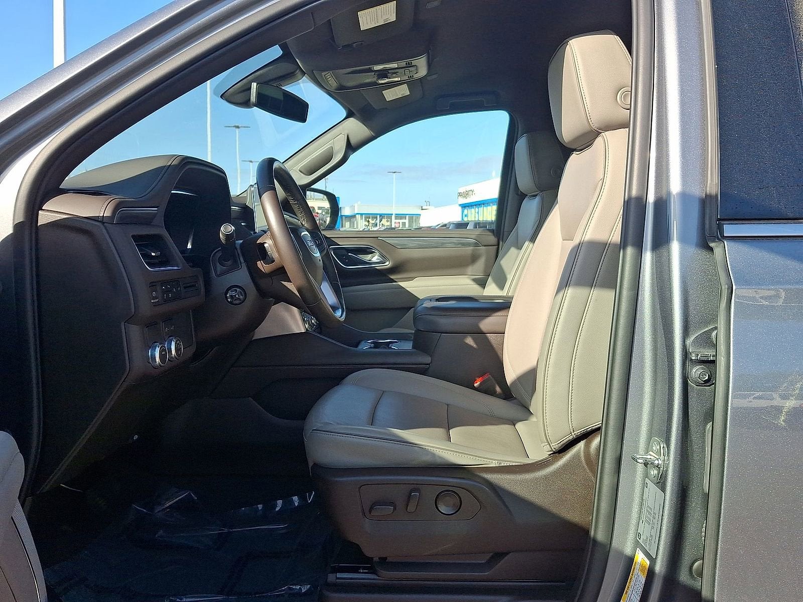 2022 GMC Yukon XL SLT