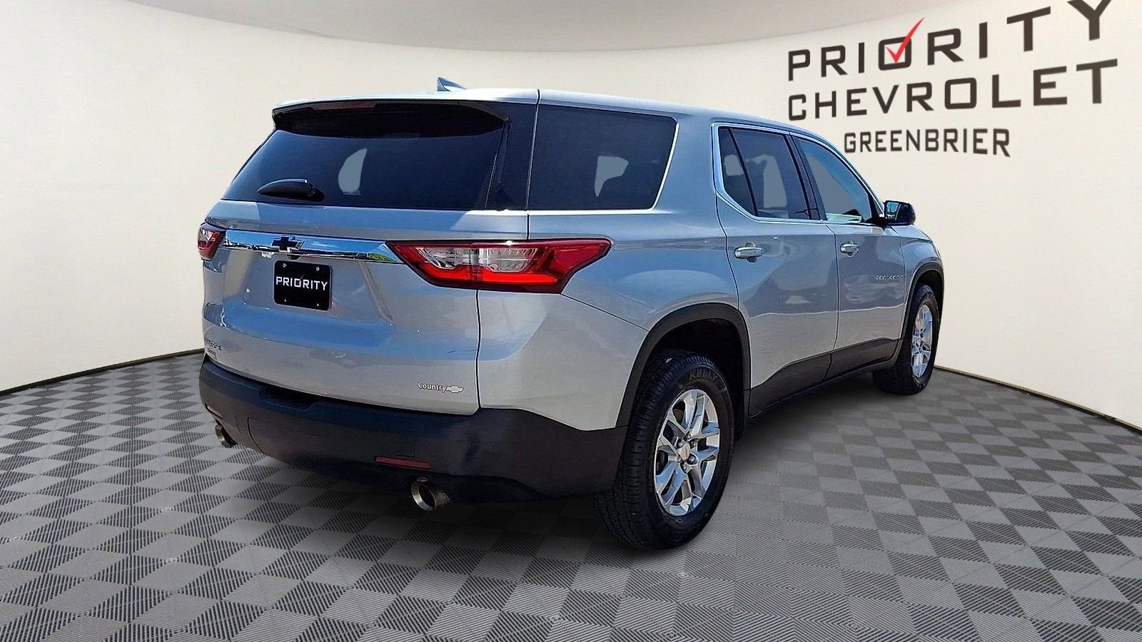 2021 Chevrolet Traverse LS