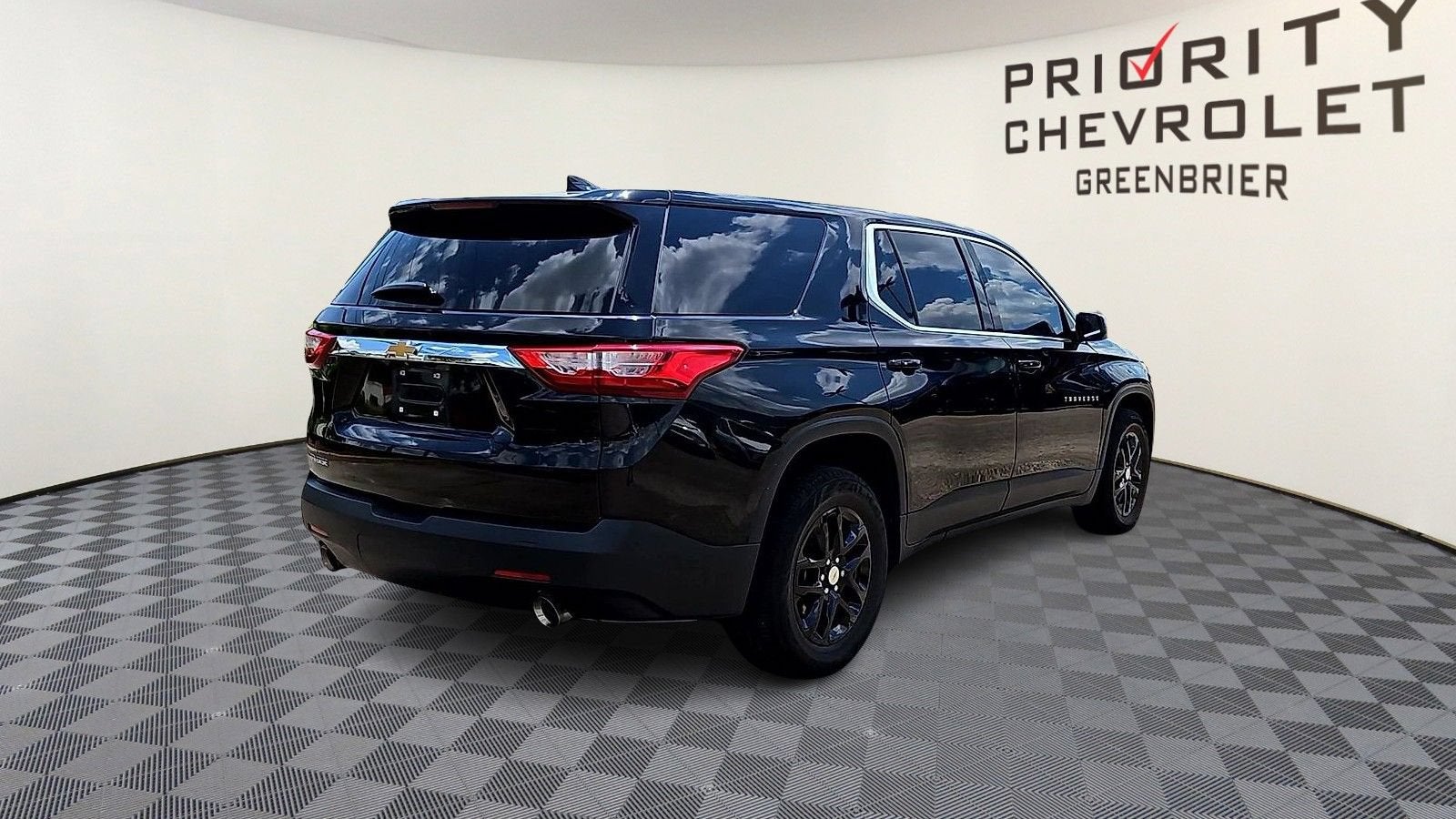 2021 Chevrolet Traverse LS