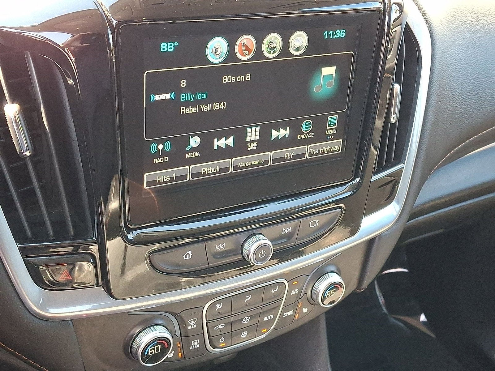 2019 Chevrolet Traverse LT Cloth