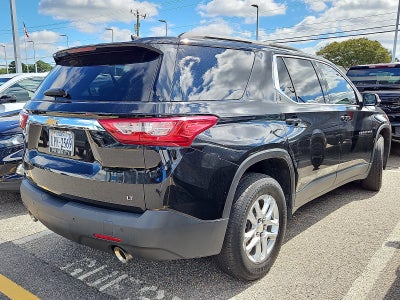 2021 Chevrolet Traverse LT Cloth