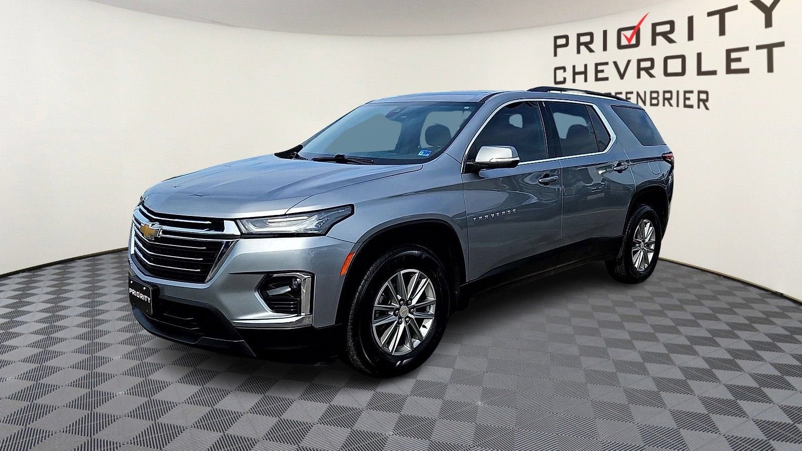 2023 Chevrolet Traverse LT Cloth