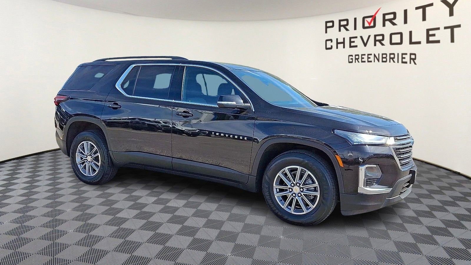 2023 Chevrolet Traverse LT Cloth