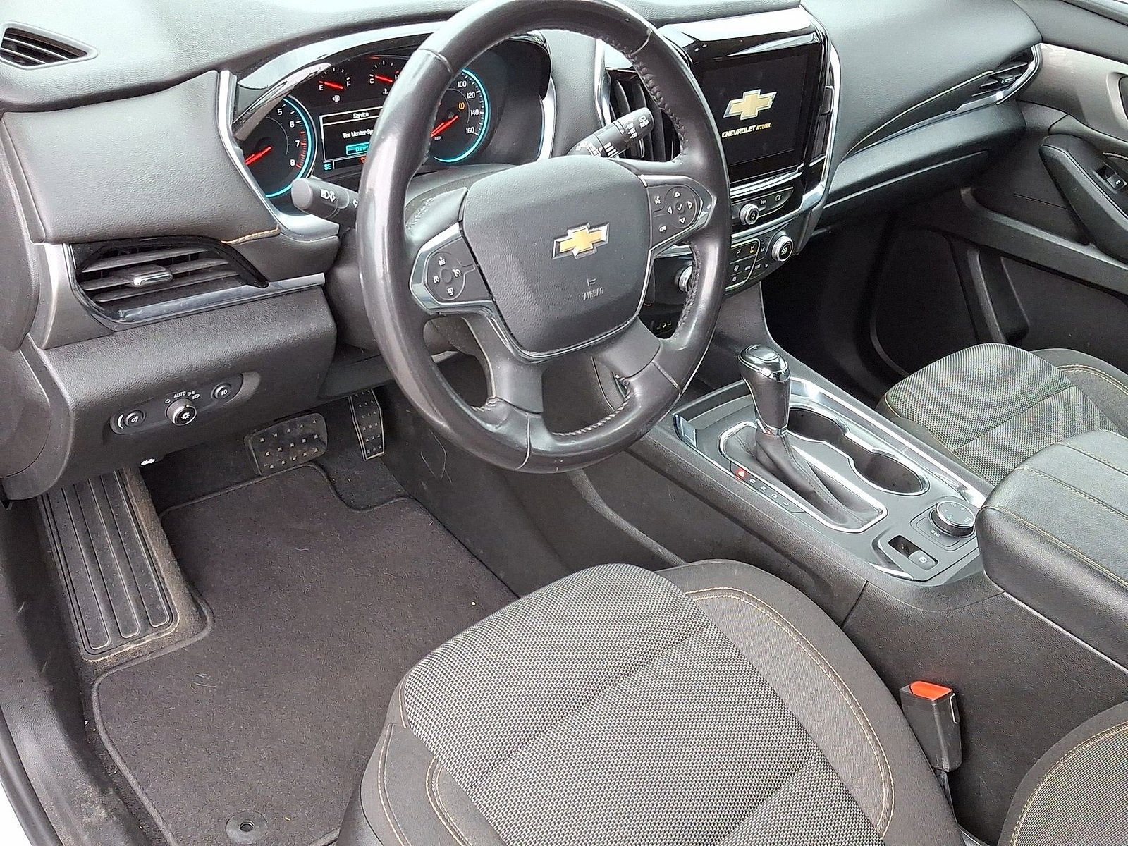 2018 Chevrolet Traverse LT Cloth