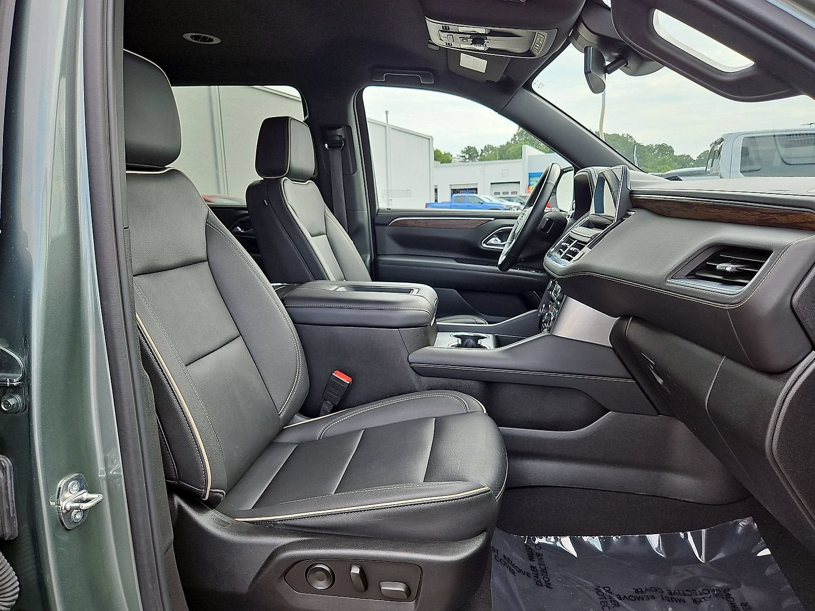 2024 Chevrolet Suburban Premier