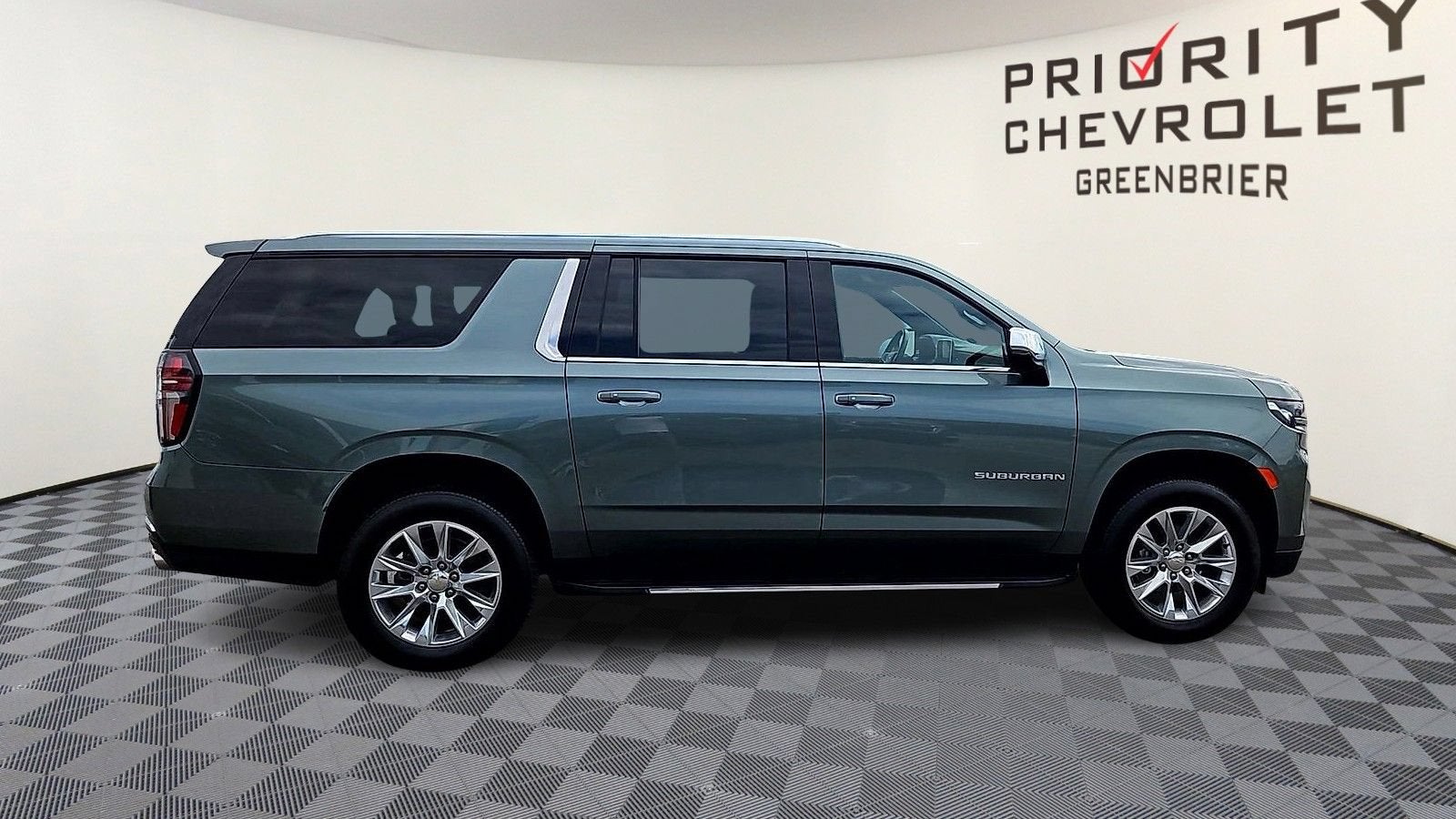 2024 Chevrolet Suburban Premier
