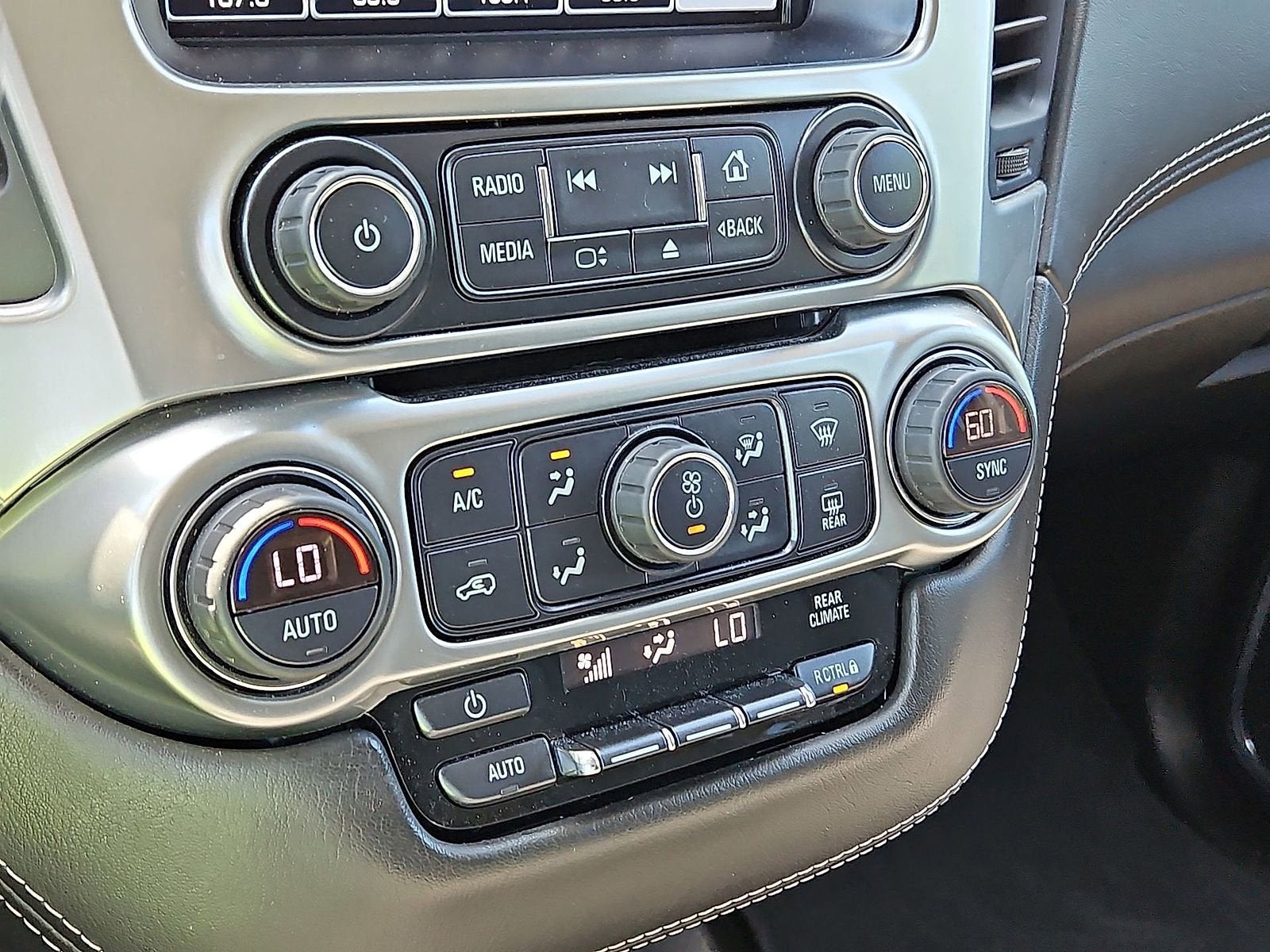 2019 Chevrolet Suburban LS