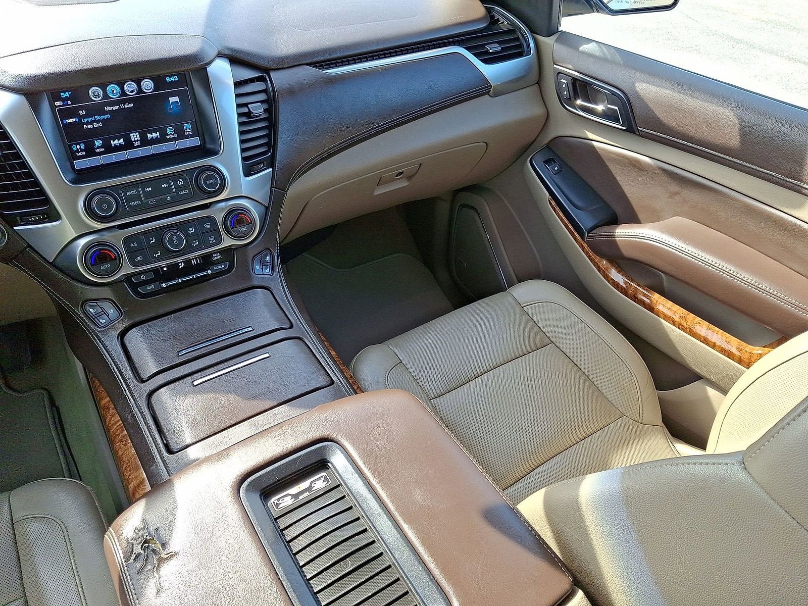 2018 Chevrolet Suburban Premier