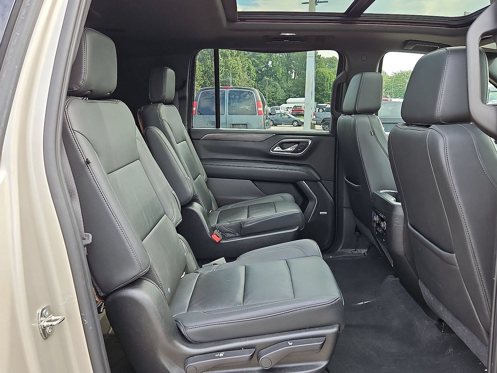 2021 Chevrolet Suburban LT