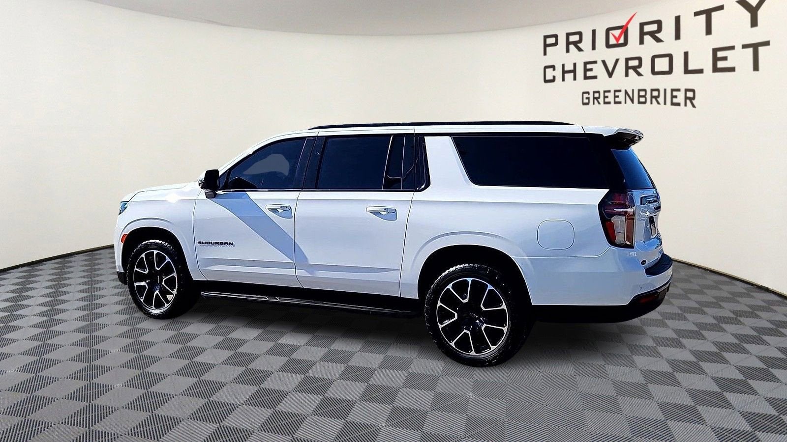 2021 Chevrolet Suburban RST