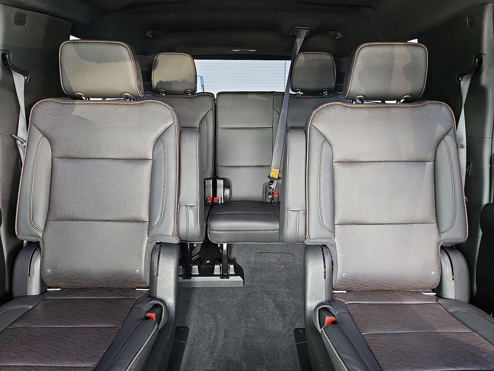 2021 Chevrolet Suburban High Country