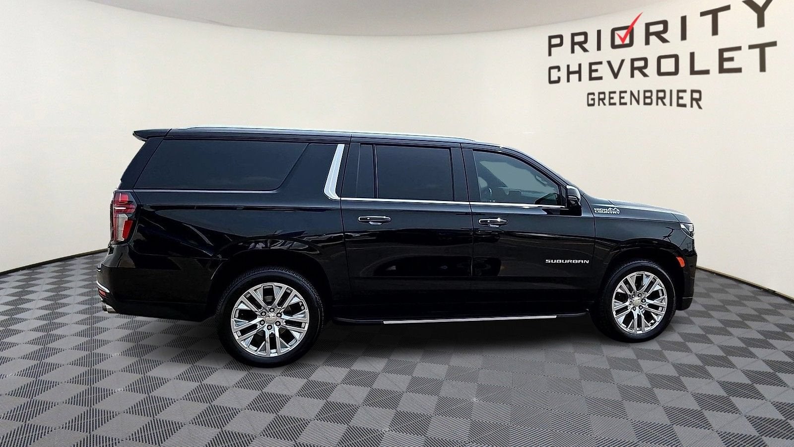 2021 Chevrolet Suburban High Country