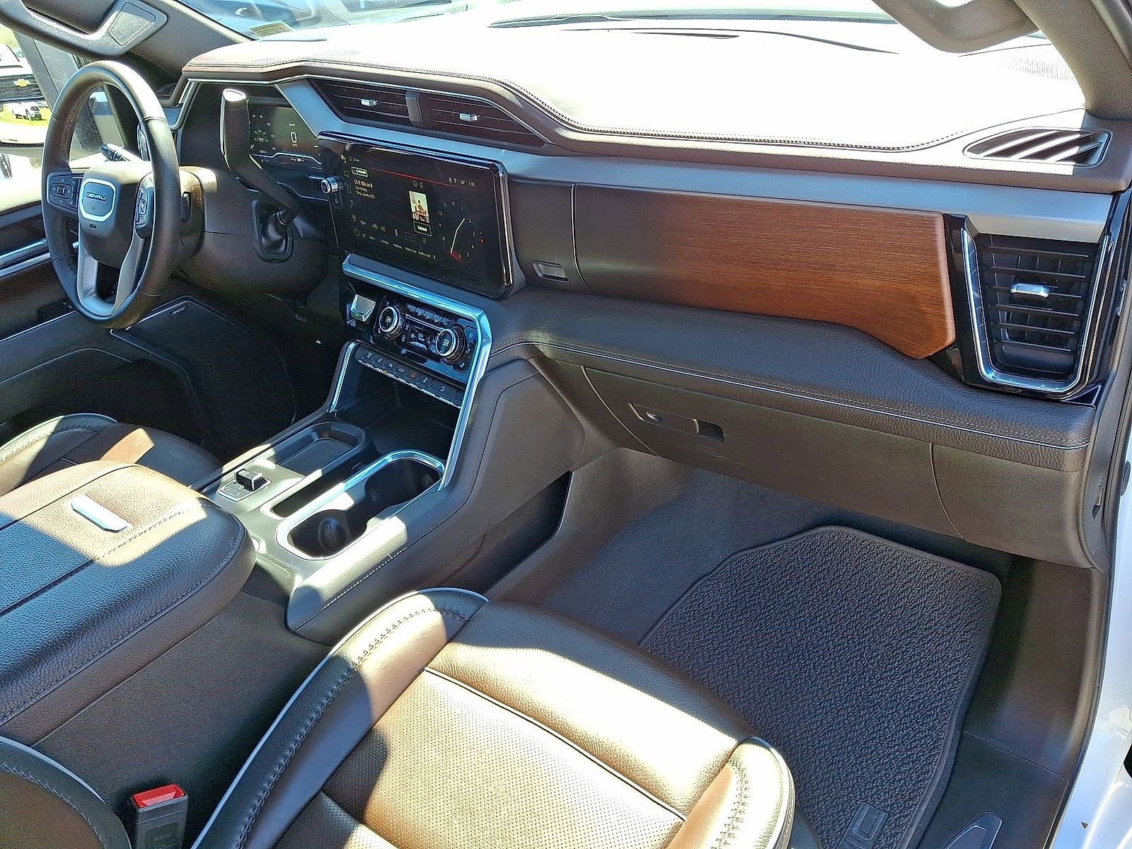 2025 GMC Sierra 2500 HD Denali