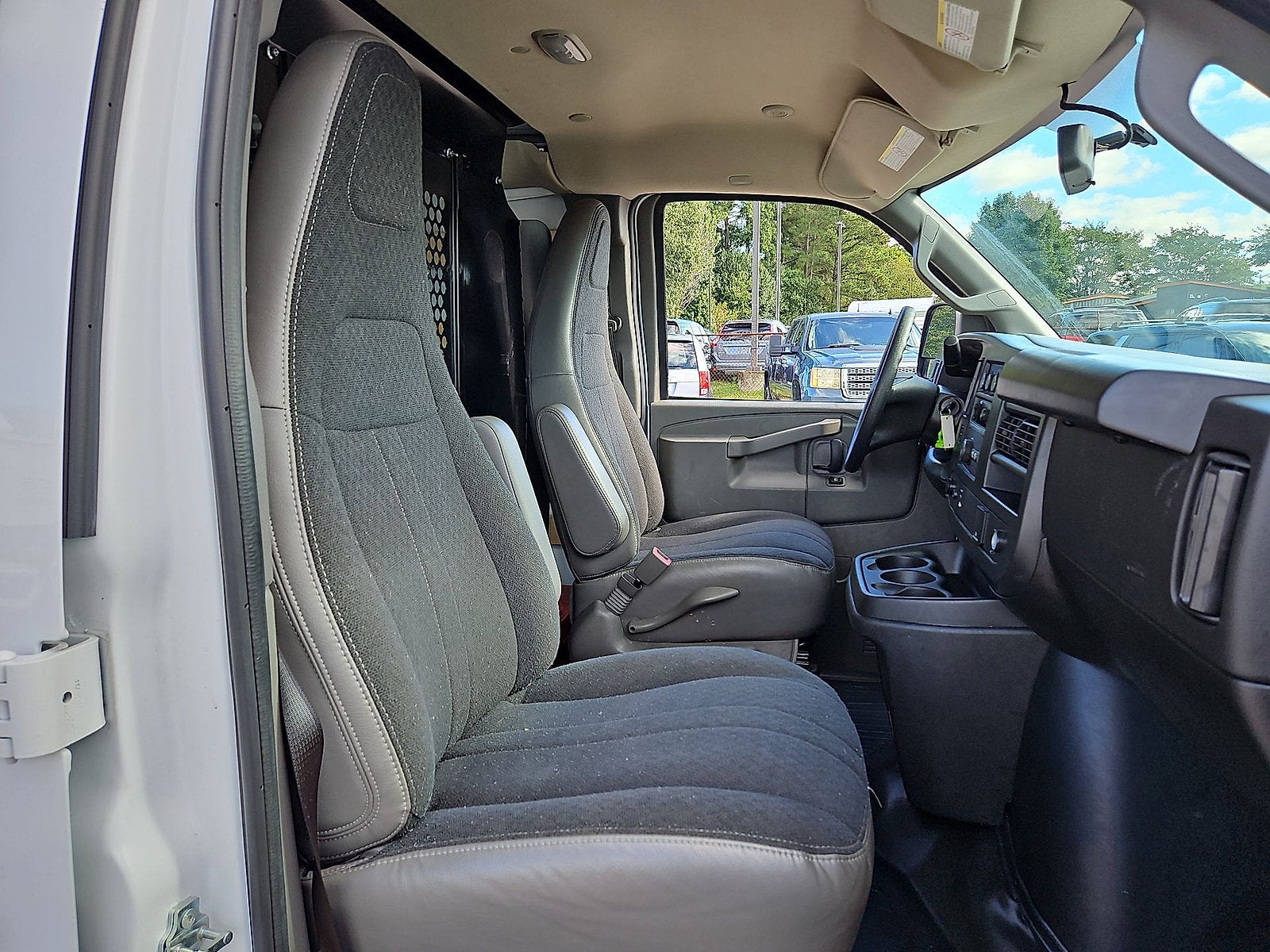 2025 GMC Savana Cargo Work Van