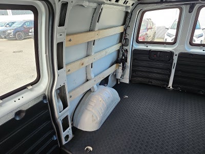 2025 GMC Savana Cargo Work Van