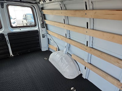 2025 GMC Savana Cargo Work Van