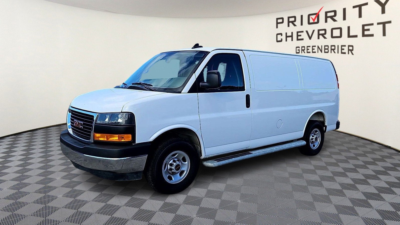 2025 GMC Savana Cargo Work Van