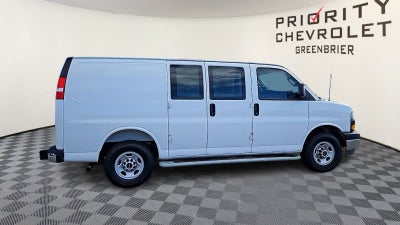 2025 GMC Savana Cargo Work Van