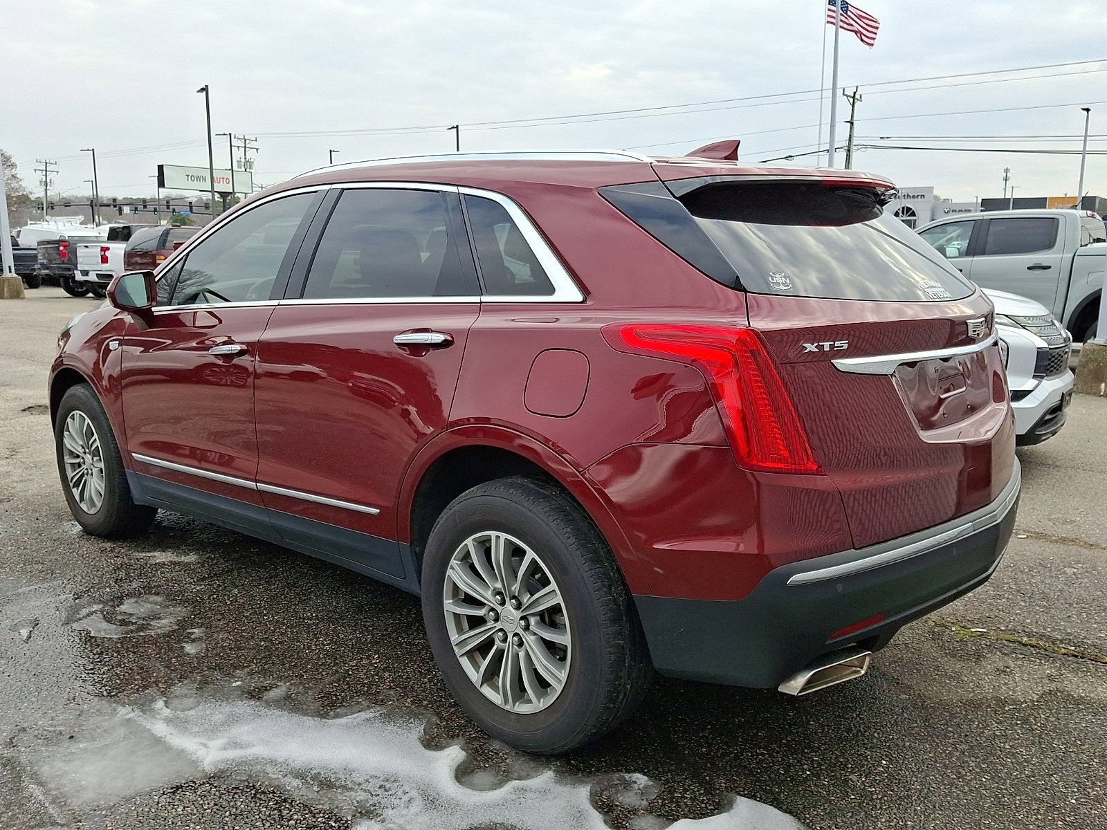 2018 Cadillac XT5 Luxury FWD