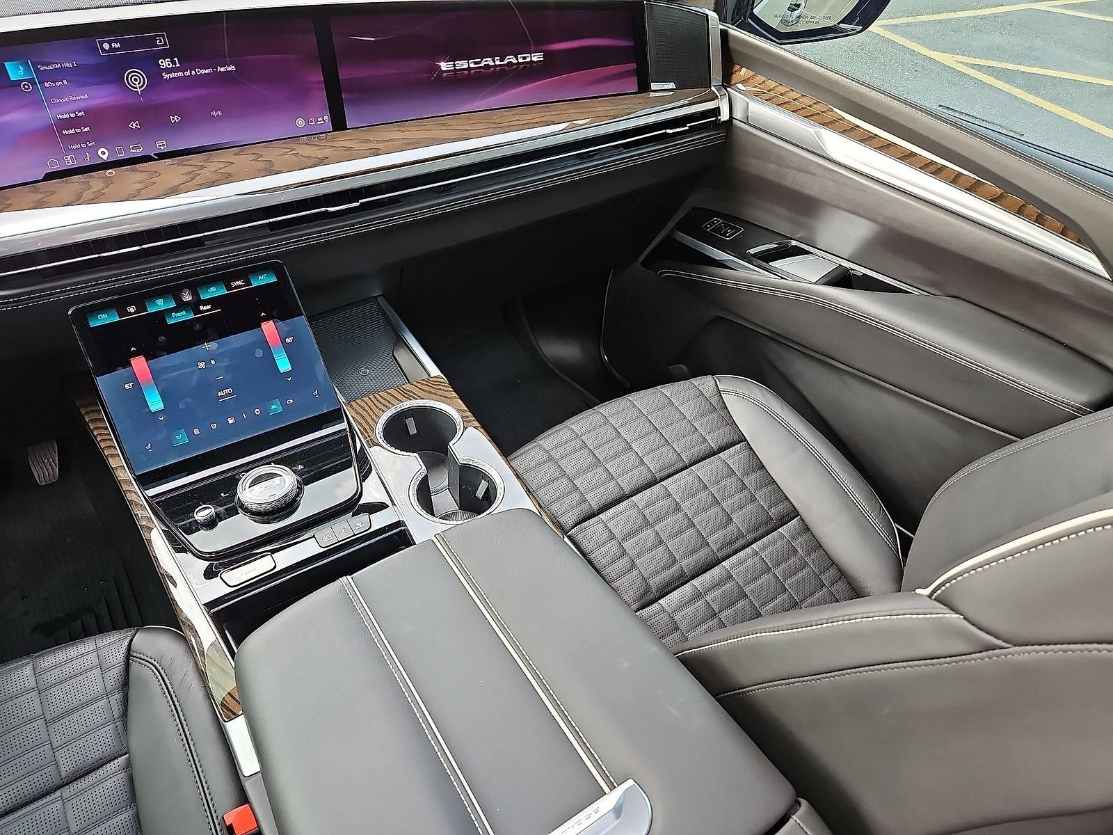2026 Cadillac Escalade Platinum Sport