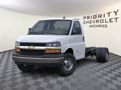 2025 Chevrolet Express Cutaway 4500 2WT