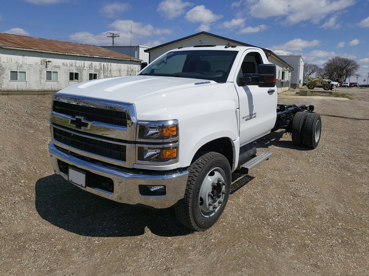 2024 Chevrolet Silverado 4500 HD Work Truck