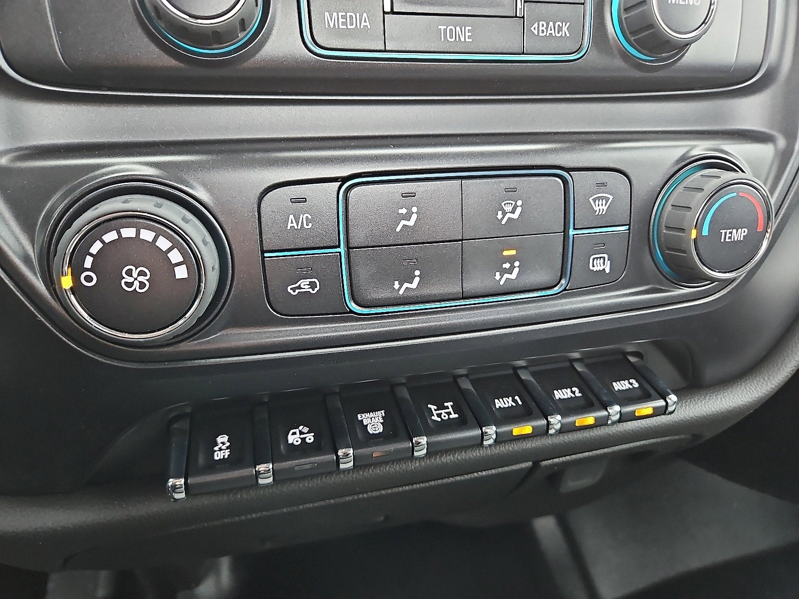 2024 Chevrolet Silverado 5500 HD Work Truck