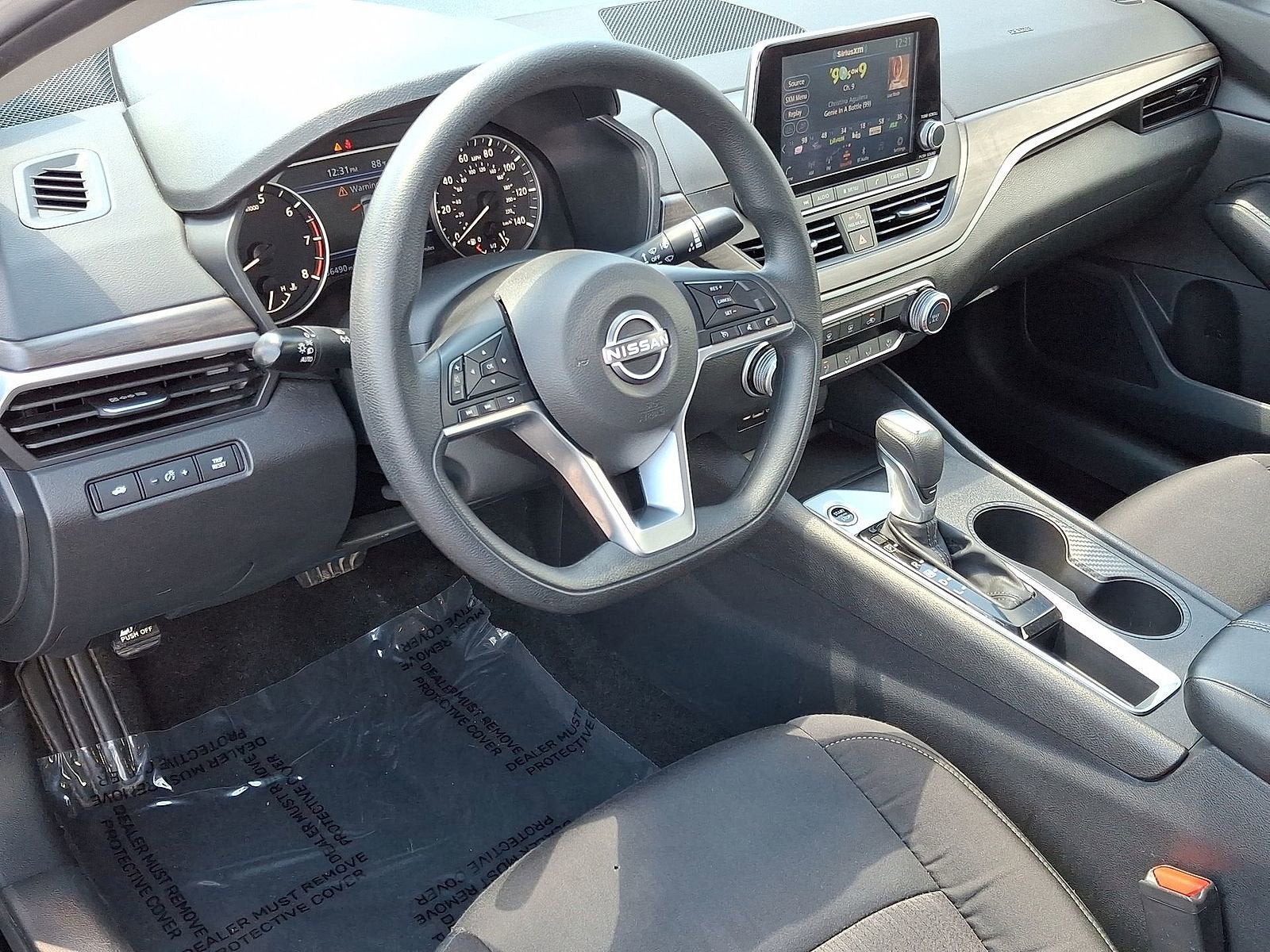 2025 Nissan Altima SV FWD