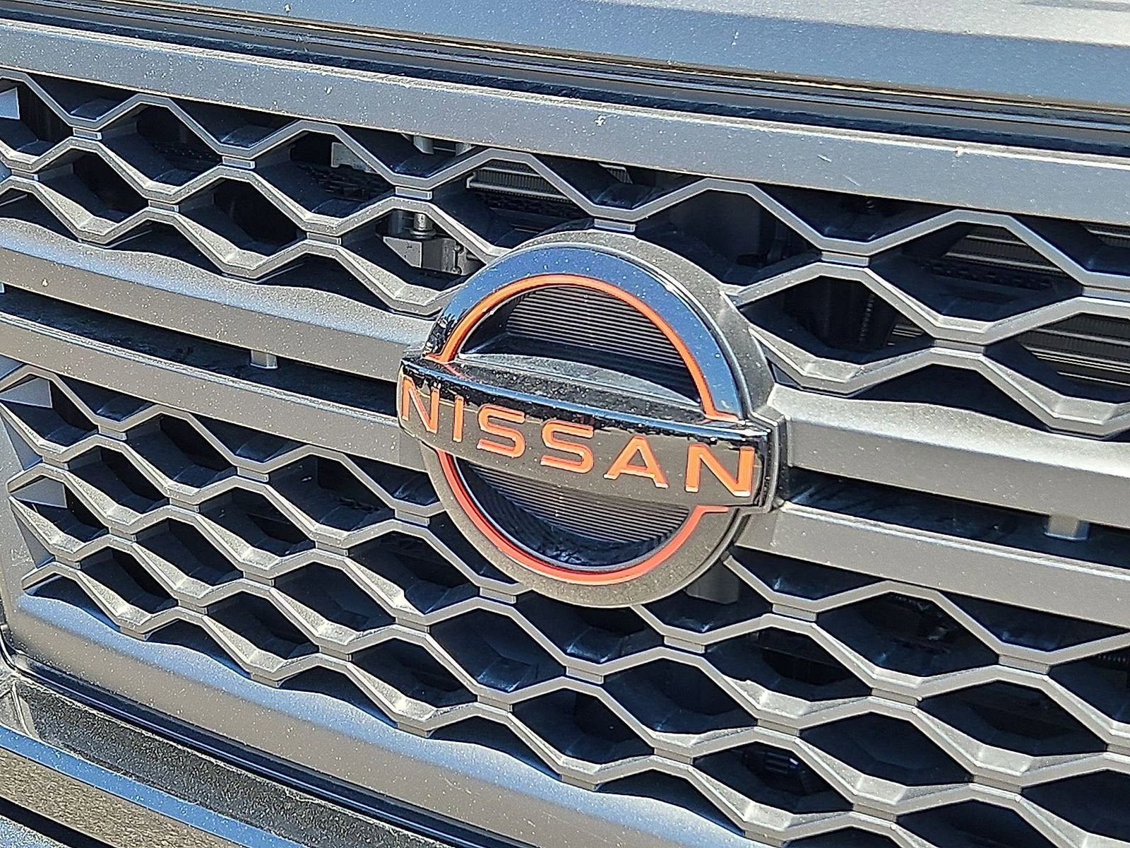 2024 Nissan TITAN Crew Cab PRO-4X 4x4