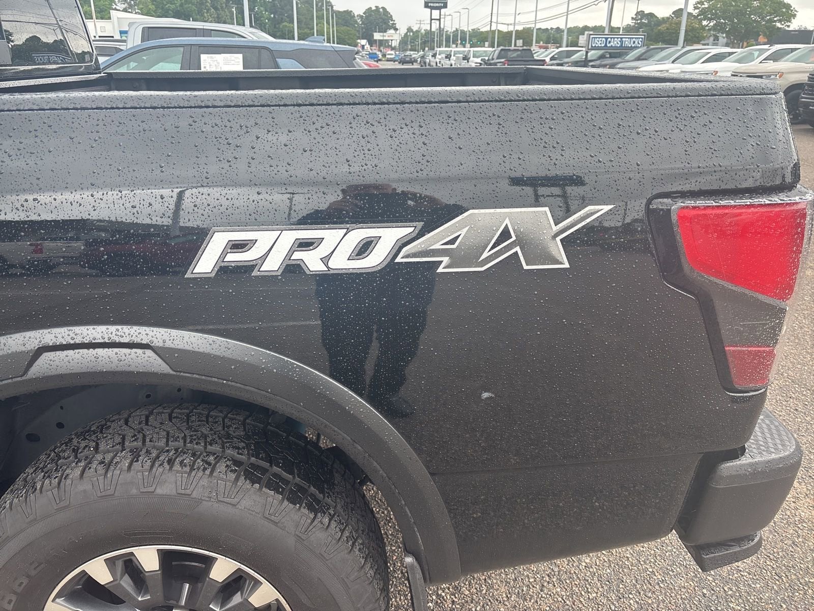 2024 Nissan TITAN Crew Cab PRO-4X 4x4