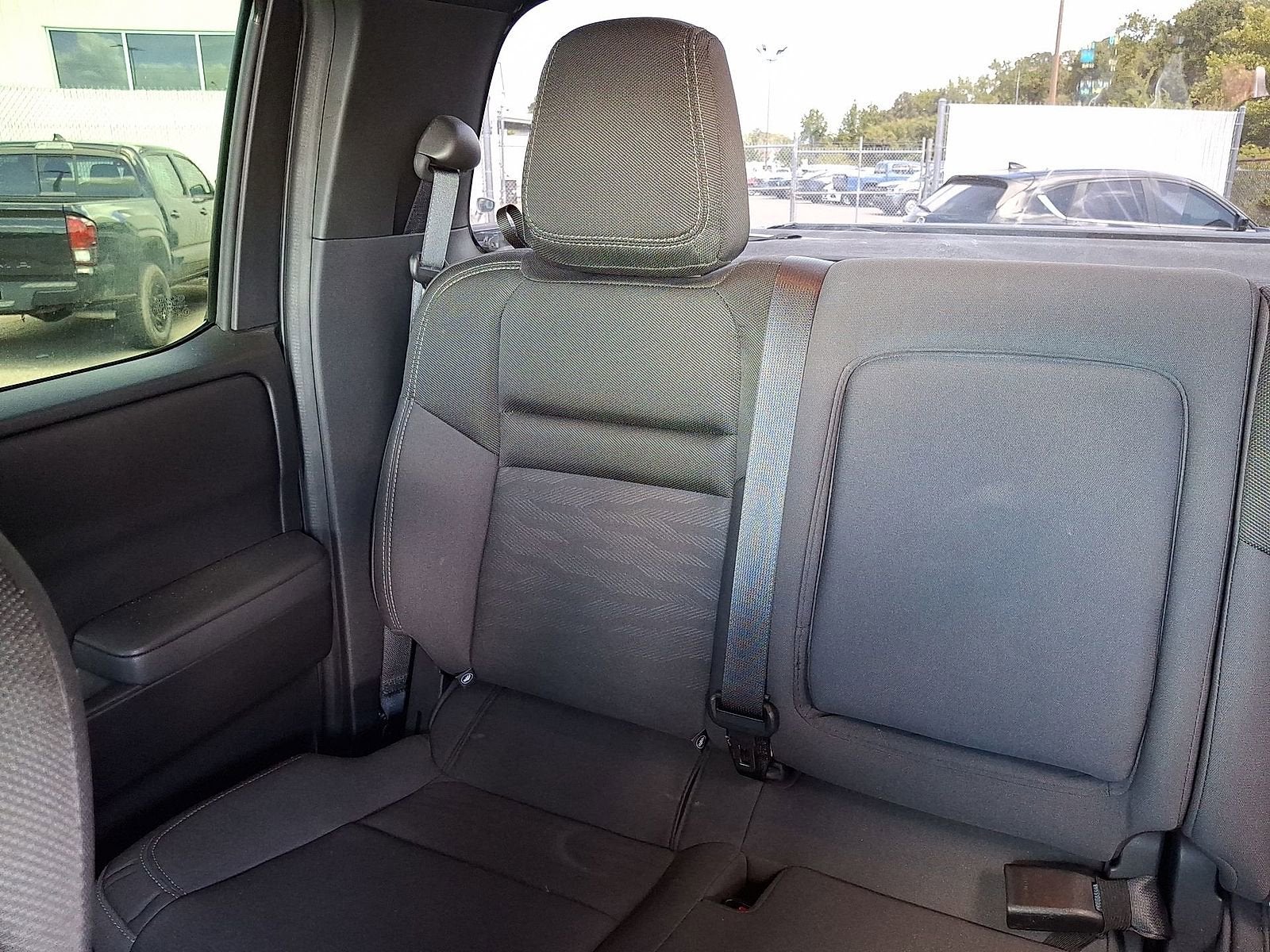 2023 Nissan Frontier Crew Cab SV 4x4