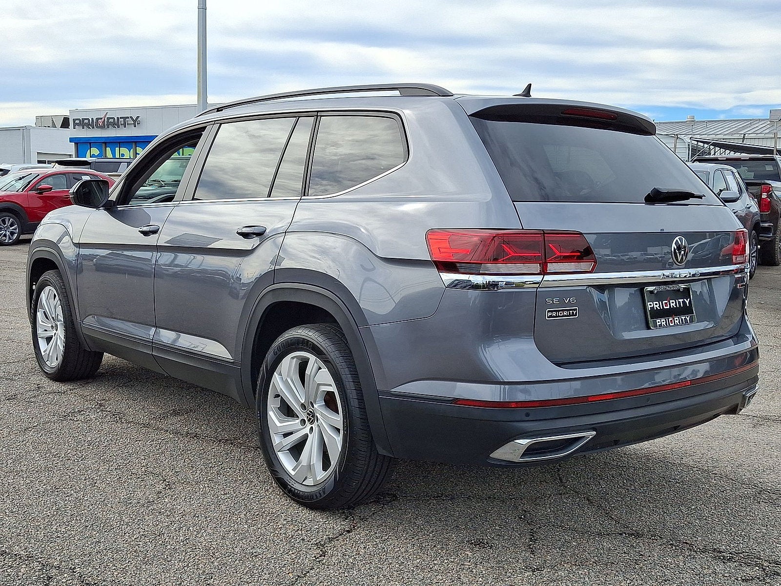 2021 Volkswagen Atlas 3.6L V6 SE w/Technology