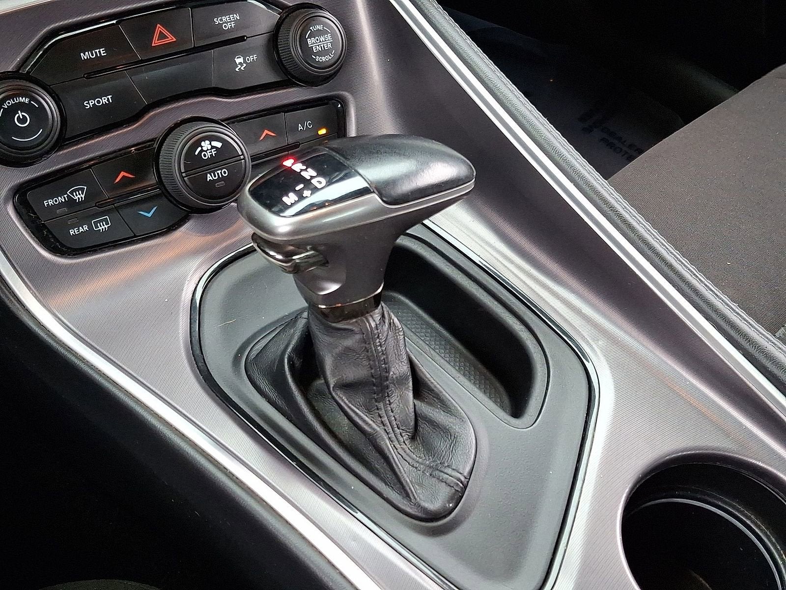 2020 Dodge Challenger SXT