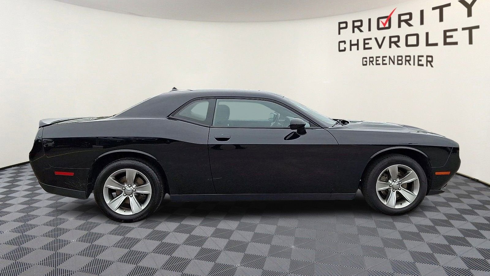 2020 Dodge Challenger SXT