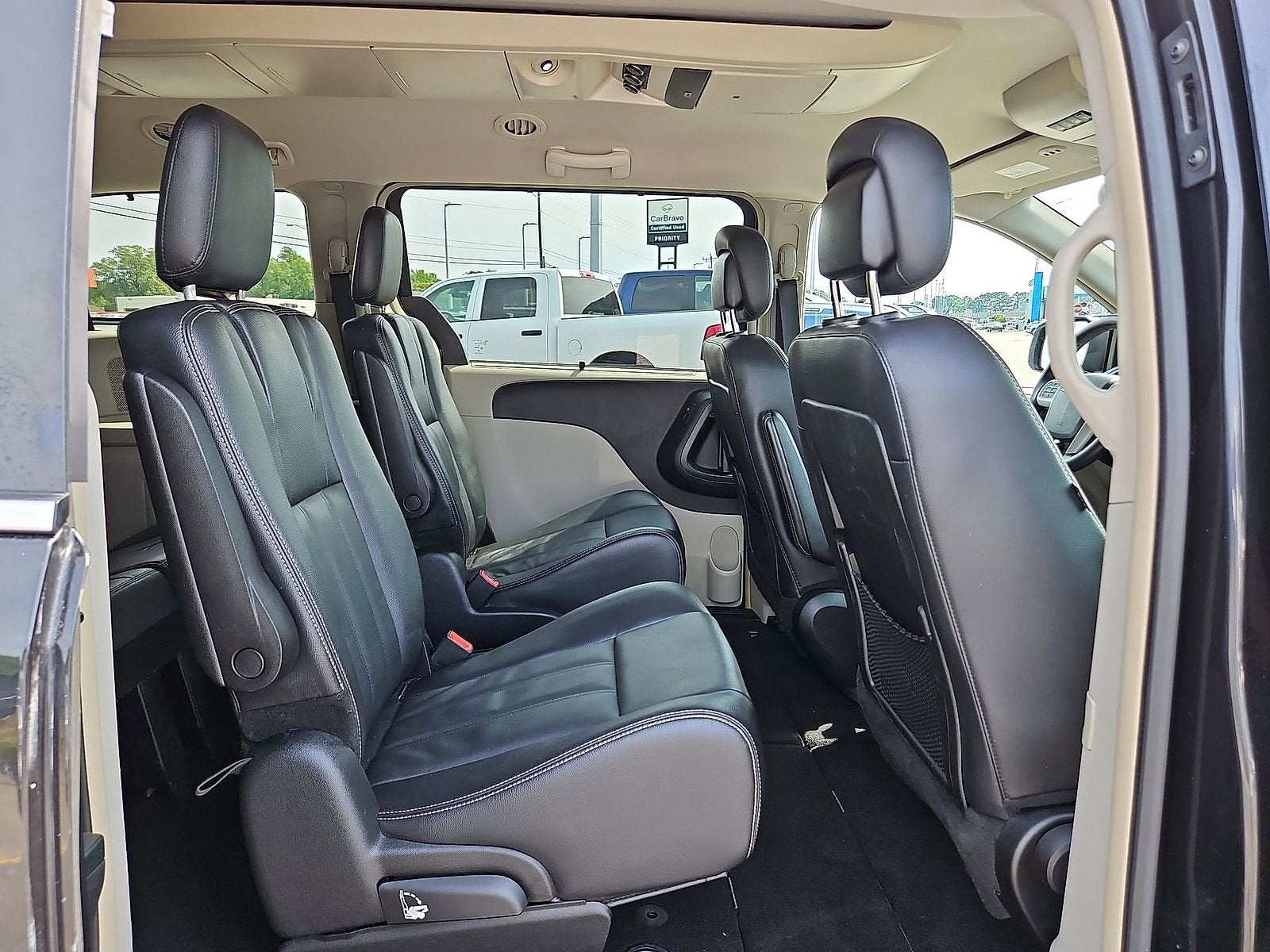 2014 Chrysler Town & Country Touring