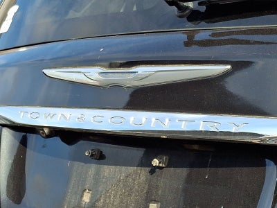 2014 Chrysler Town & Country Touring