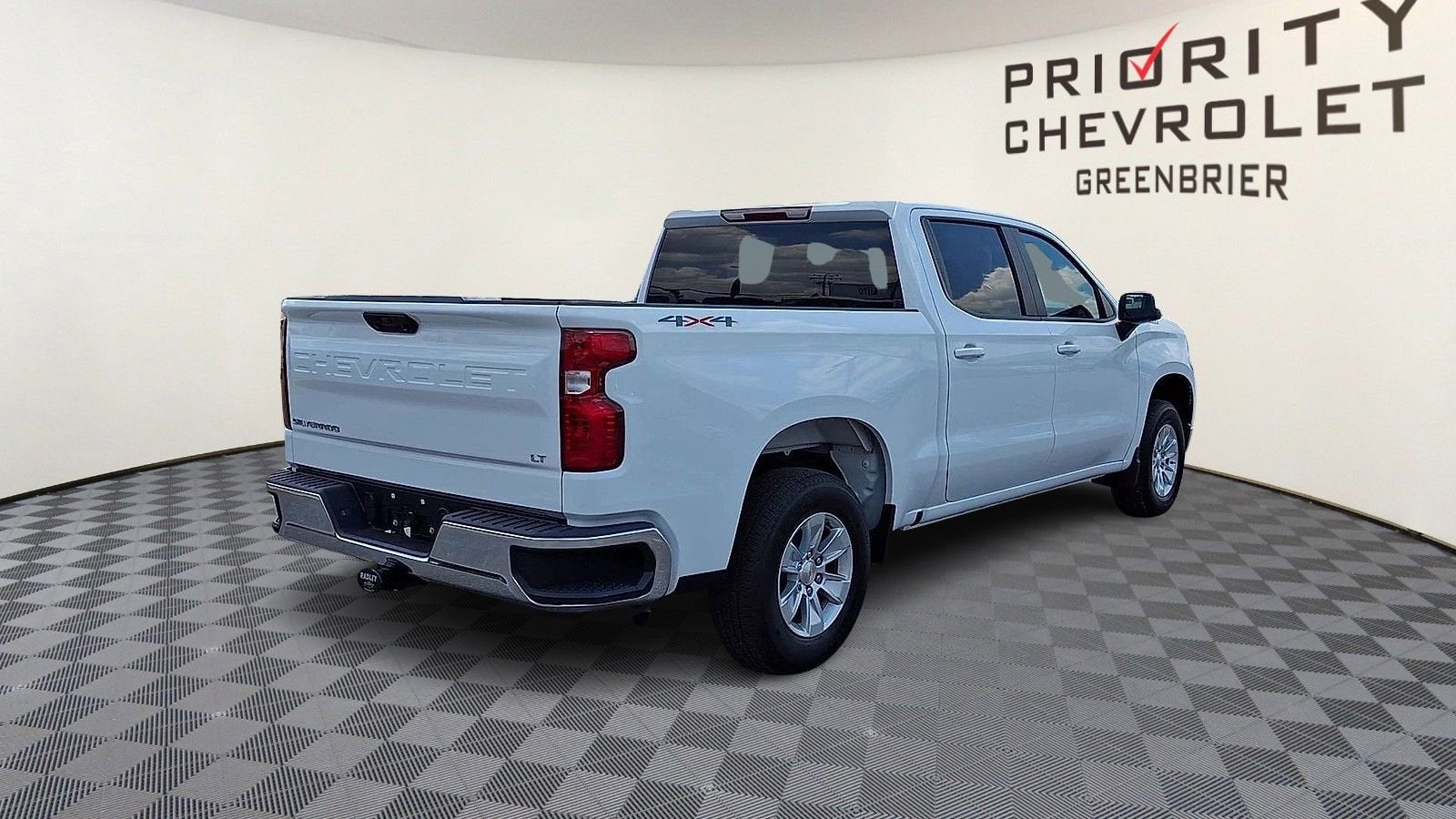 2025 Chevrolet Silverado 1500 LT