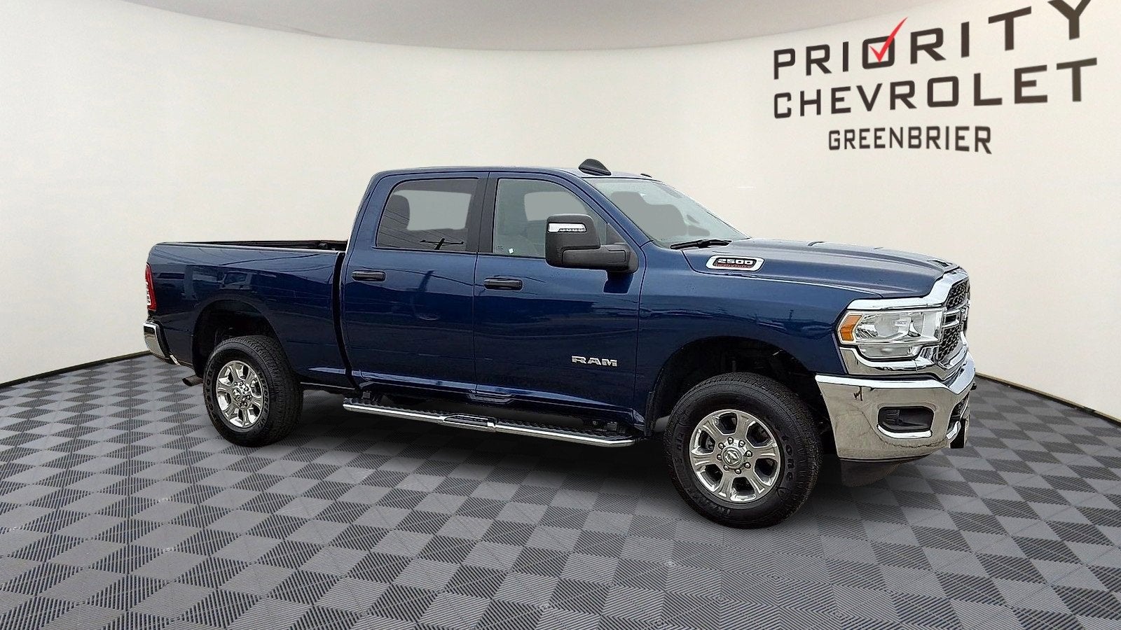 2024 RAM 2500 Big Horn Crew Cab 4x4 6'4" Box