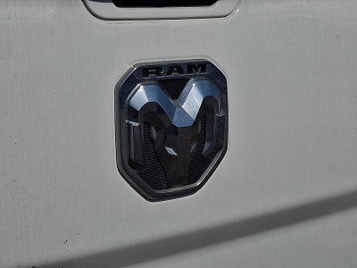 2019 RAM 2500 Laramie Crew Cab 4x4 6'4" Box