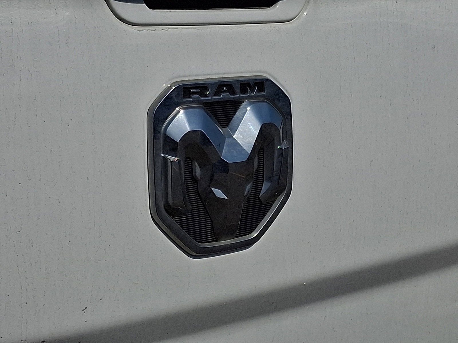 2019 RAM 2500 Laramie Crew Cab 4x4 6'4" Box