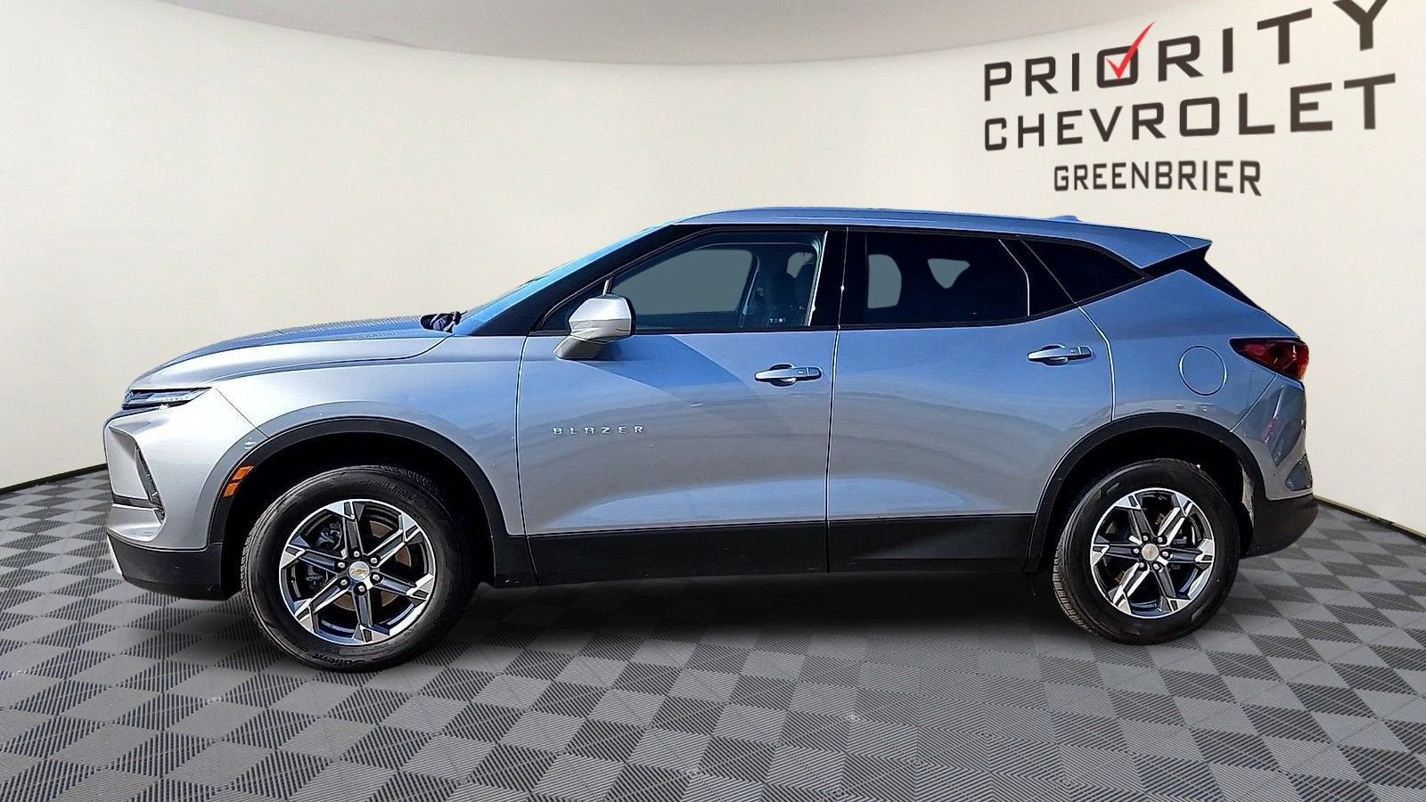 2025 Chevrolet Blazer 2LT