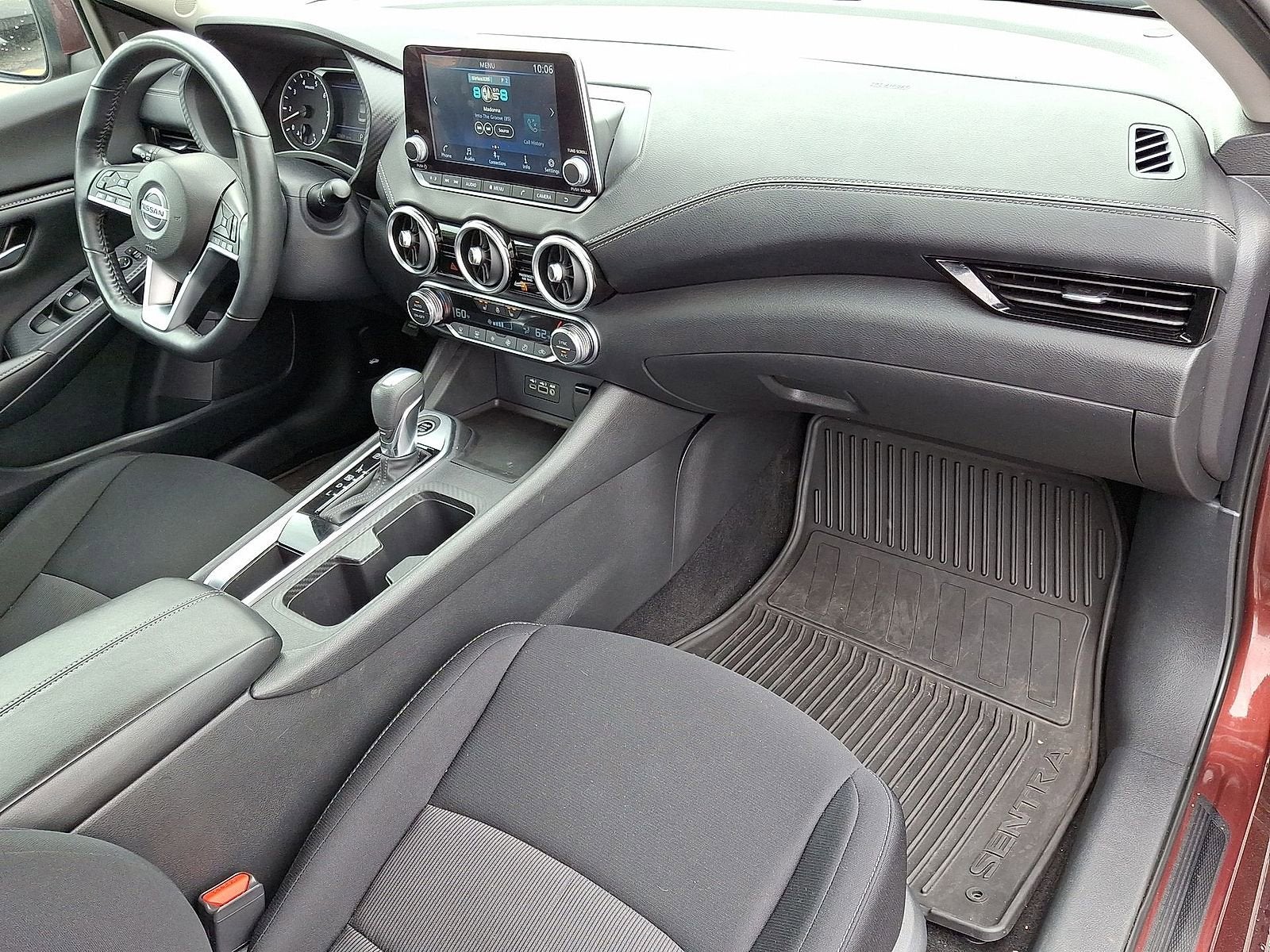 2022 Nissan Sentra SV Xtronic CVT