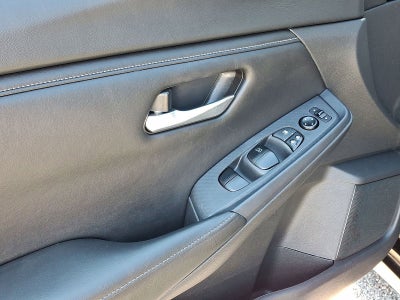 2023 Nissan Sentra SV Xtronic CVT