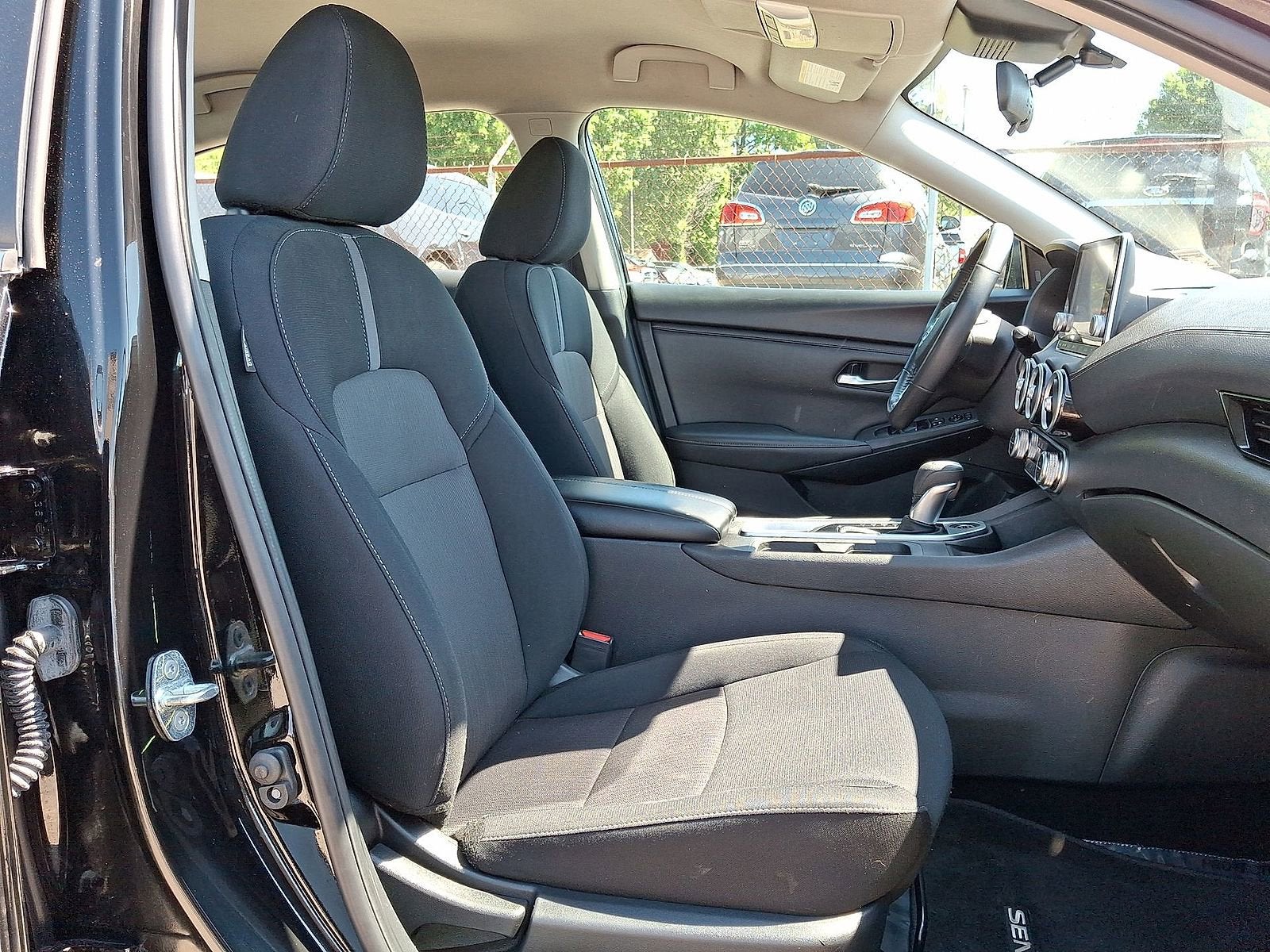 2023 Nissan Sentra SV Xtronic CVT