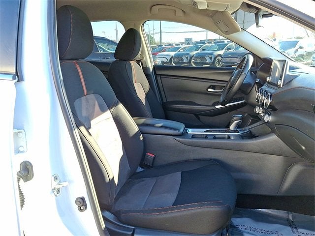 2024 Nissan Sentra SR Xtronic CVT