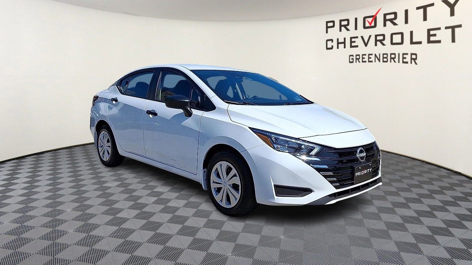 2025 Nissan Versa 1.6 S