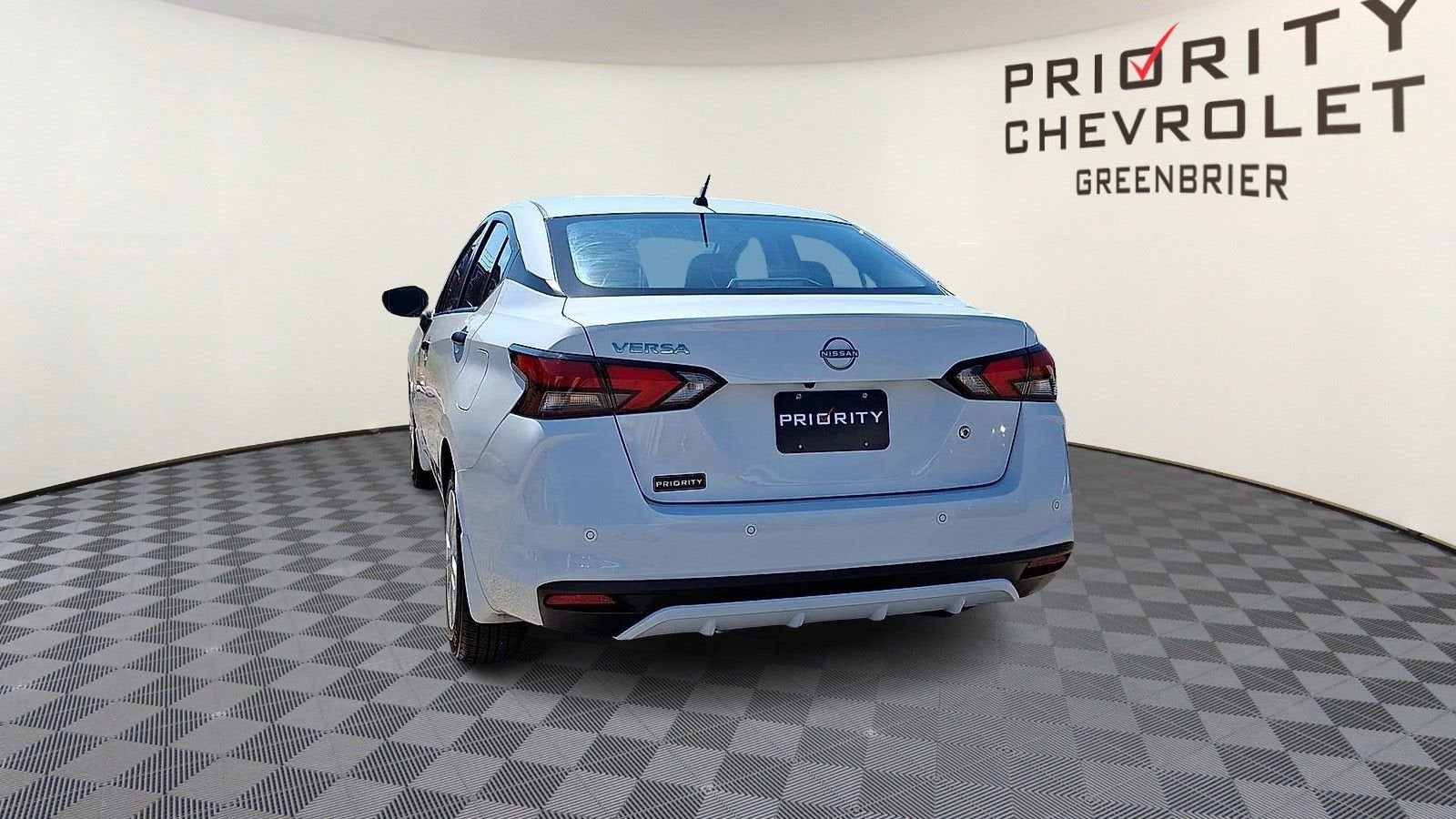 2025 Nissan Versa 1.6 S
