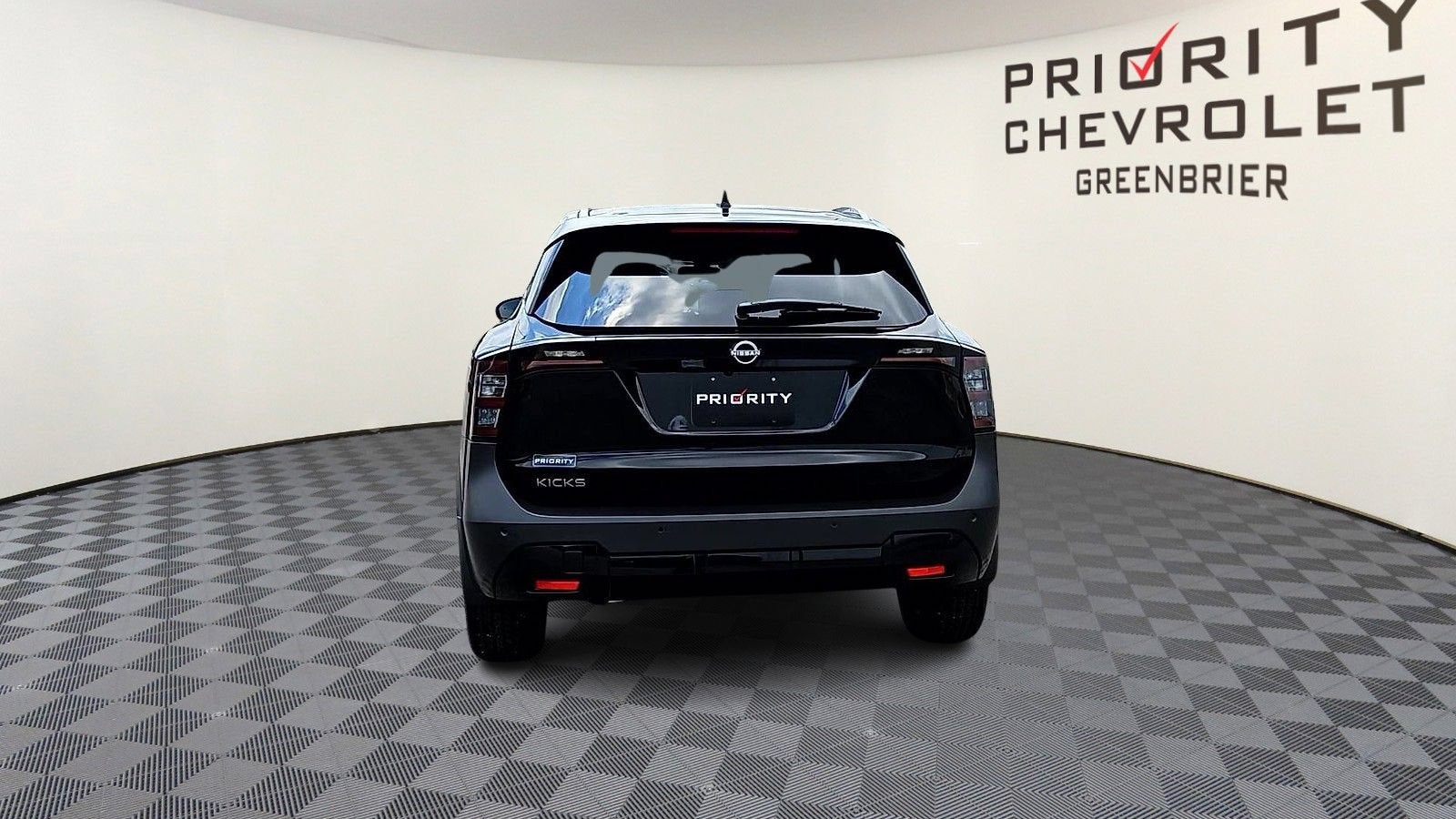 2026 Nissan Kicks SV