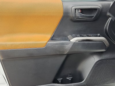 2019 Toyota Tacoma SR5 V6