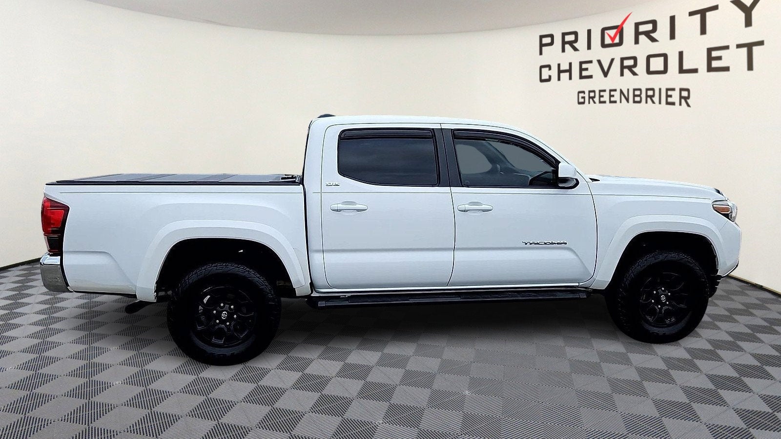 2019 Toyota Tacoma SR5 V6